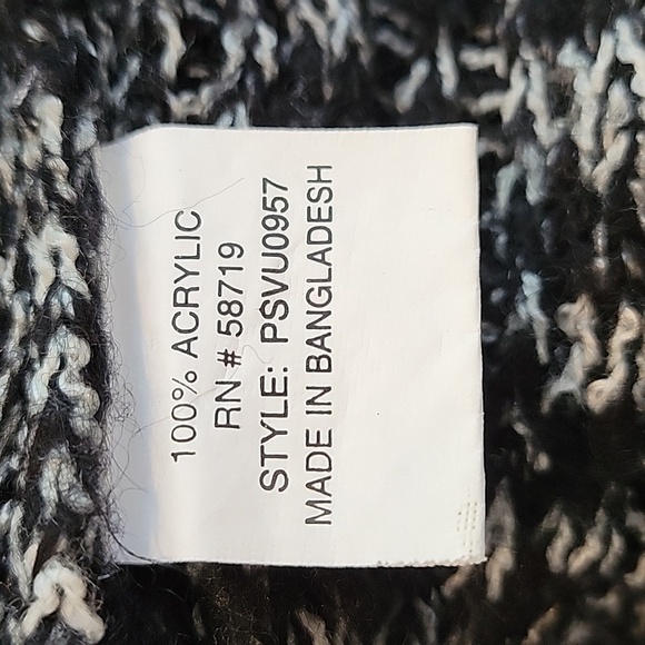 Notations medium petite black & white sweater - Picture 5 of 6